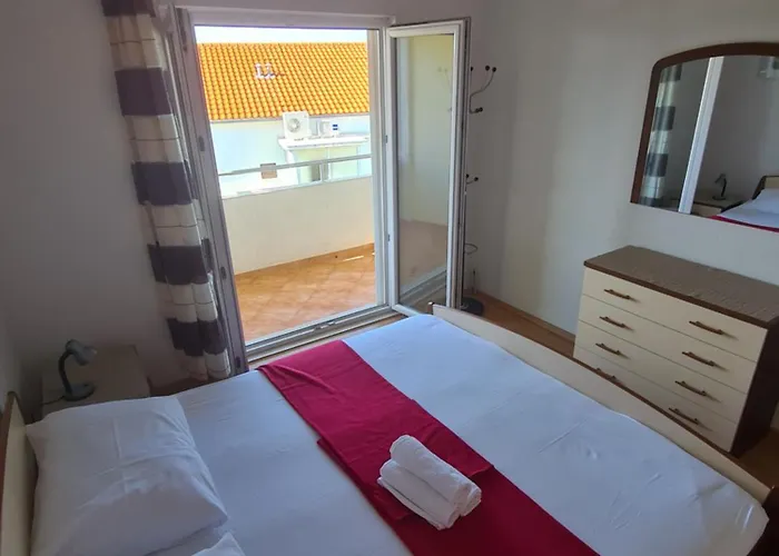 Апартаменти Barbaric *