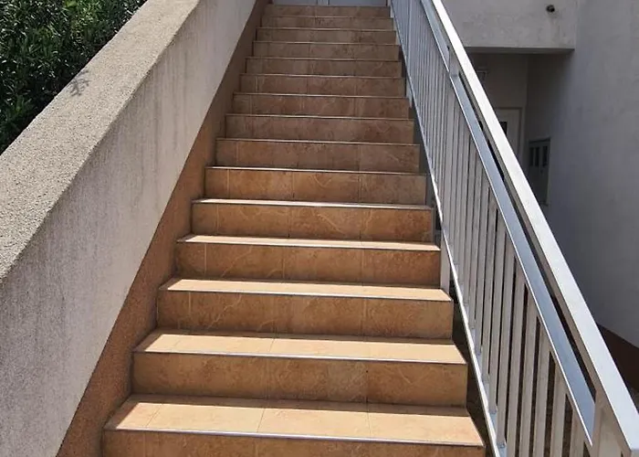 Апартаменти Barbaric *