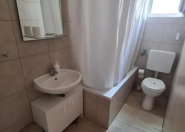 Barbaric Lejlighed *