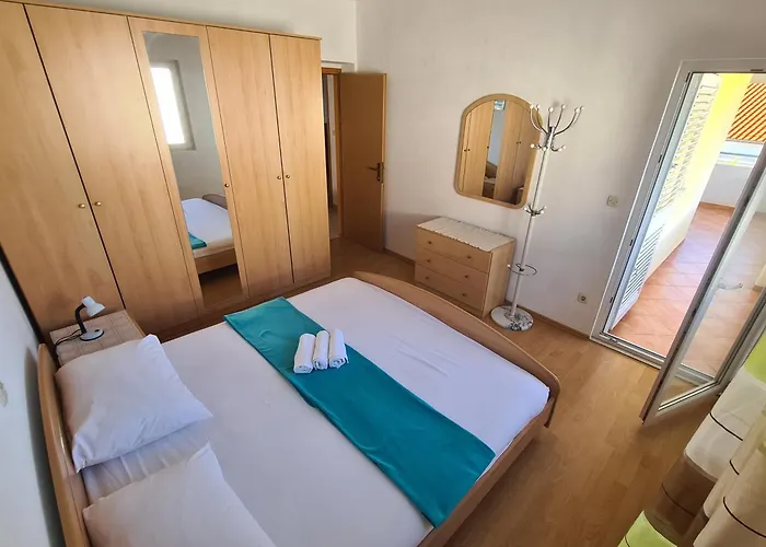 Barbaric Апартаменти *