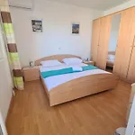 Barbaric Apartment *